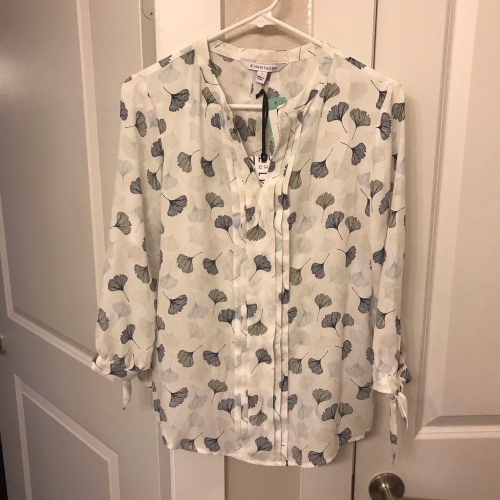 41 Hawthorn Melisa Tie Sleeve Detail Blouse